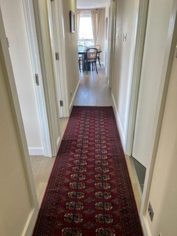 2 Bedroom Chelsea Apartment Лондон Экстерьер фото